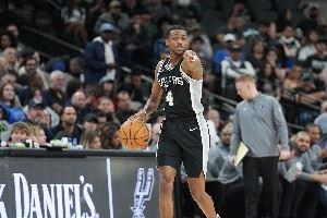 富保罗今夏成绩单：福克斯2.29亿 👍瀚森16号秀 詹姆斯执行选项图片